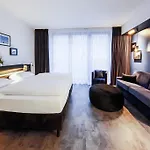 Lindemann's Hotel