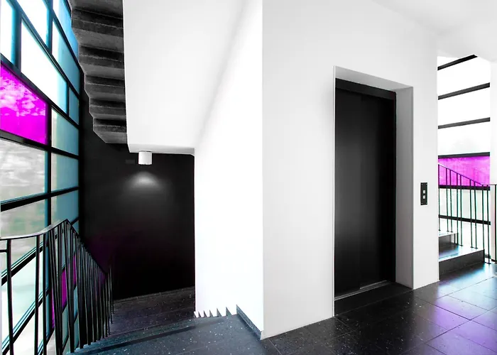 Lindemann's Hotel 3*