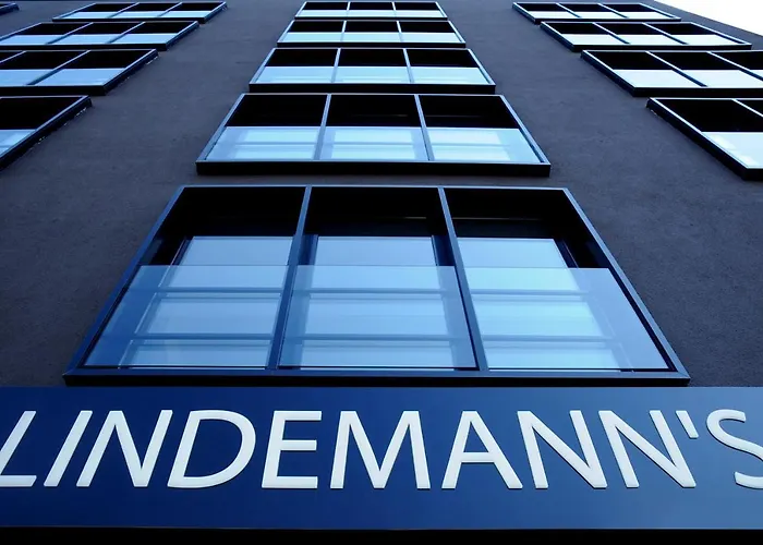 Lindemann's ホテル 3*